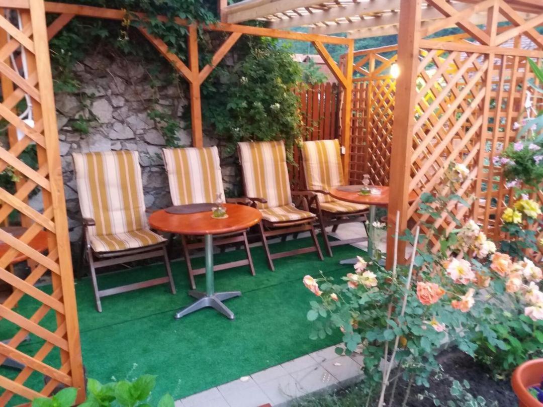 Pension Eden Băile Herculane المظهر الخارجي الصورة