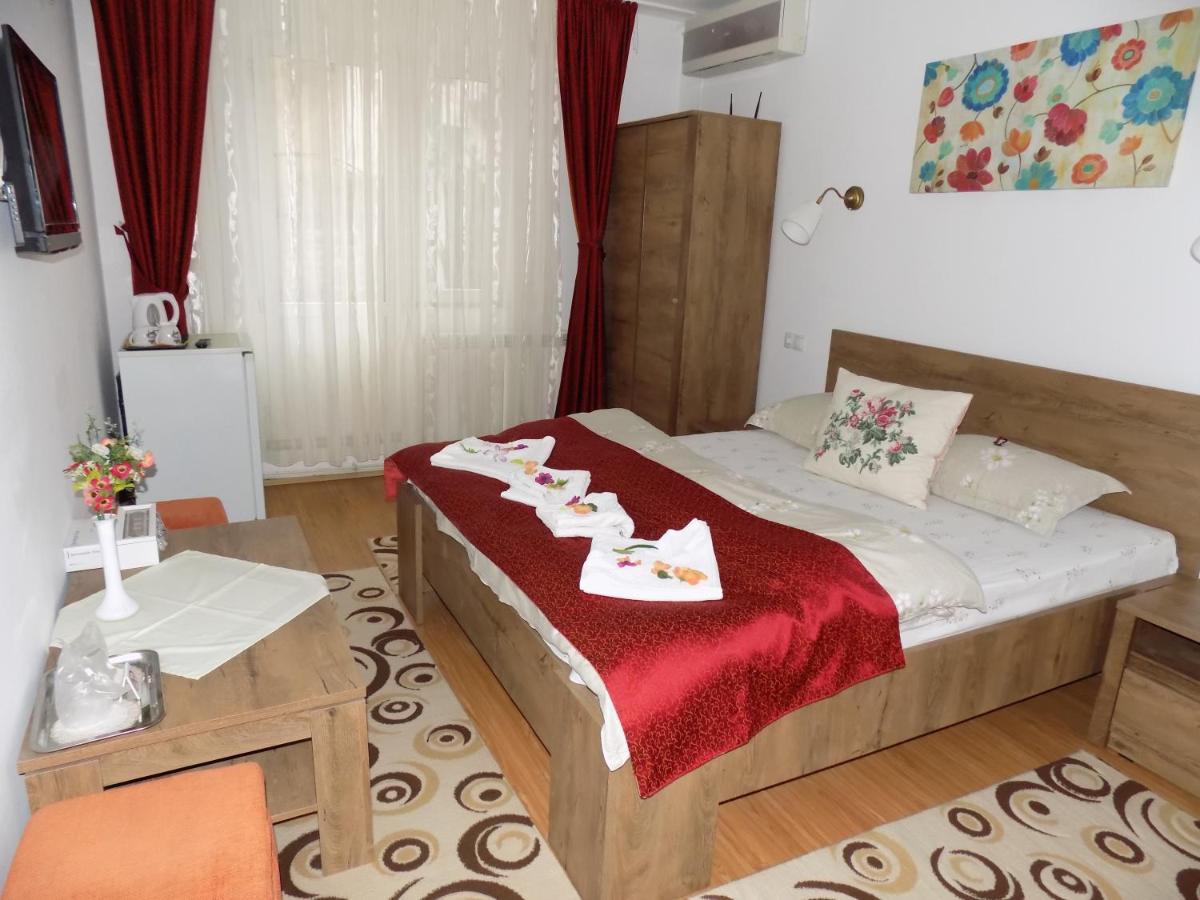 Pension Eden Băile Herculane المظهر الخارجي الصورة