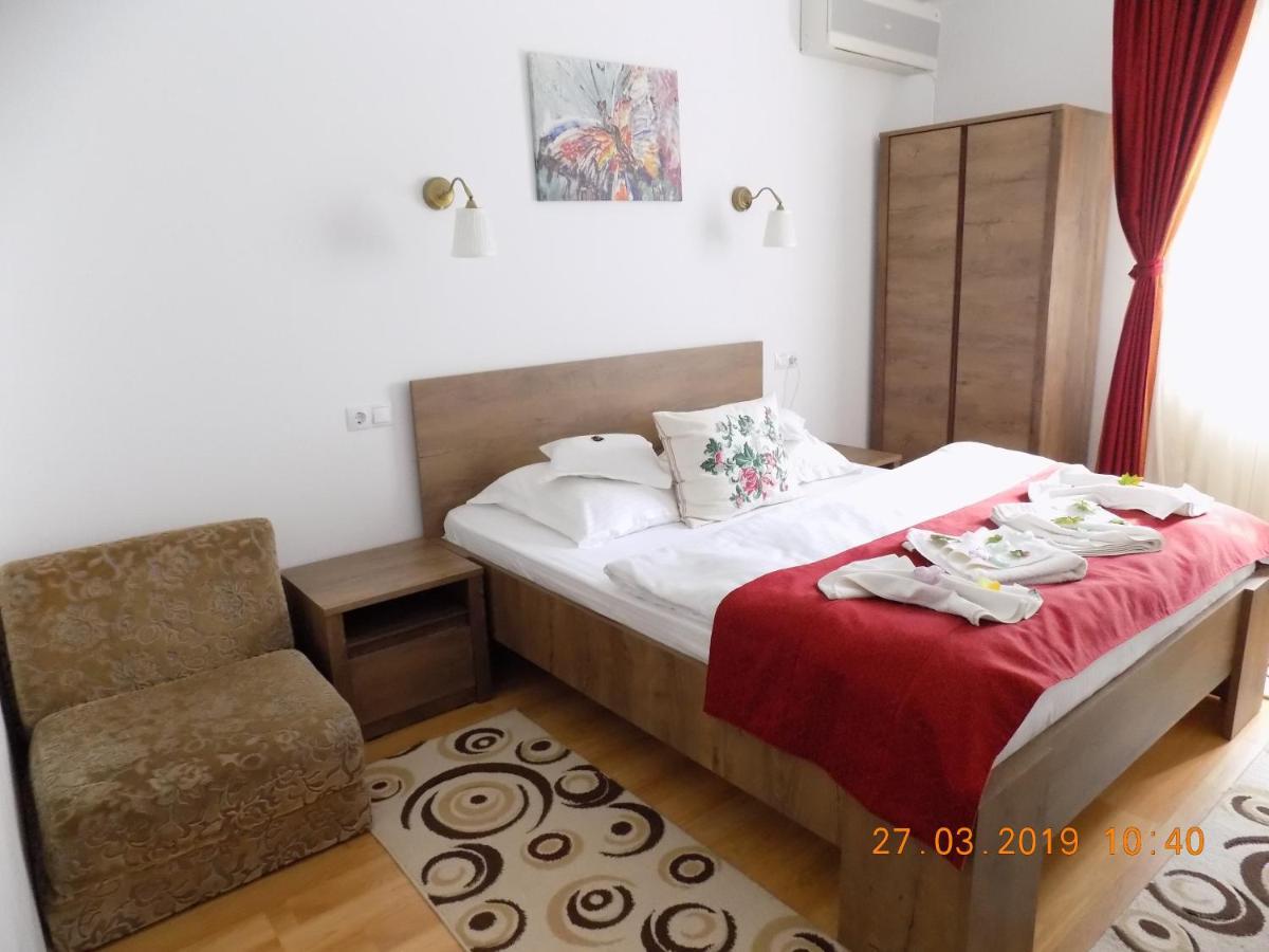 Pension Eden Băile Herculane المظهر الخارجي الصورة